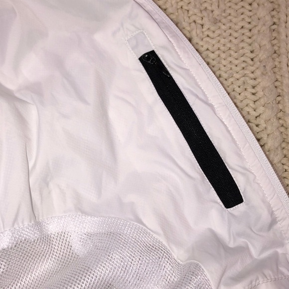 TOMMY Hilfiger Sport size large windbreaker jacket - Picture 7 of 11